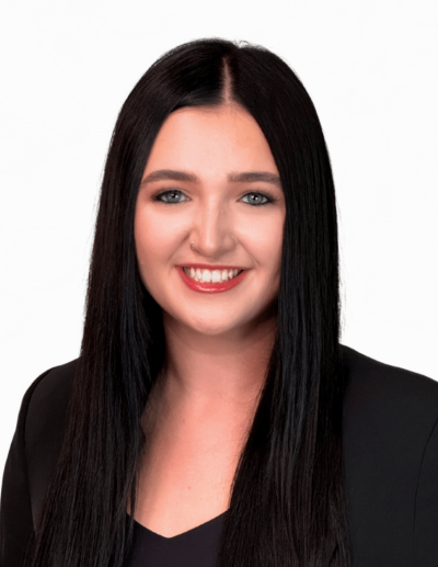 Headshot of REALTOR® Kylie Corrin, licensed in Iowa with CENTURY 21 ProLink, serving Le Mars and Northwest Iowa.