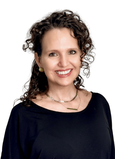 Leilani Osborne, Pending Coordinator at CENTURY 21 ProLink, smiling in a professional headshot.